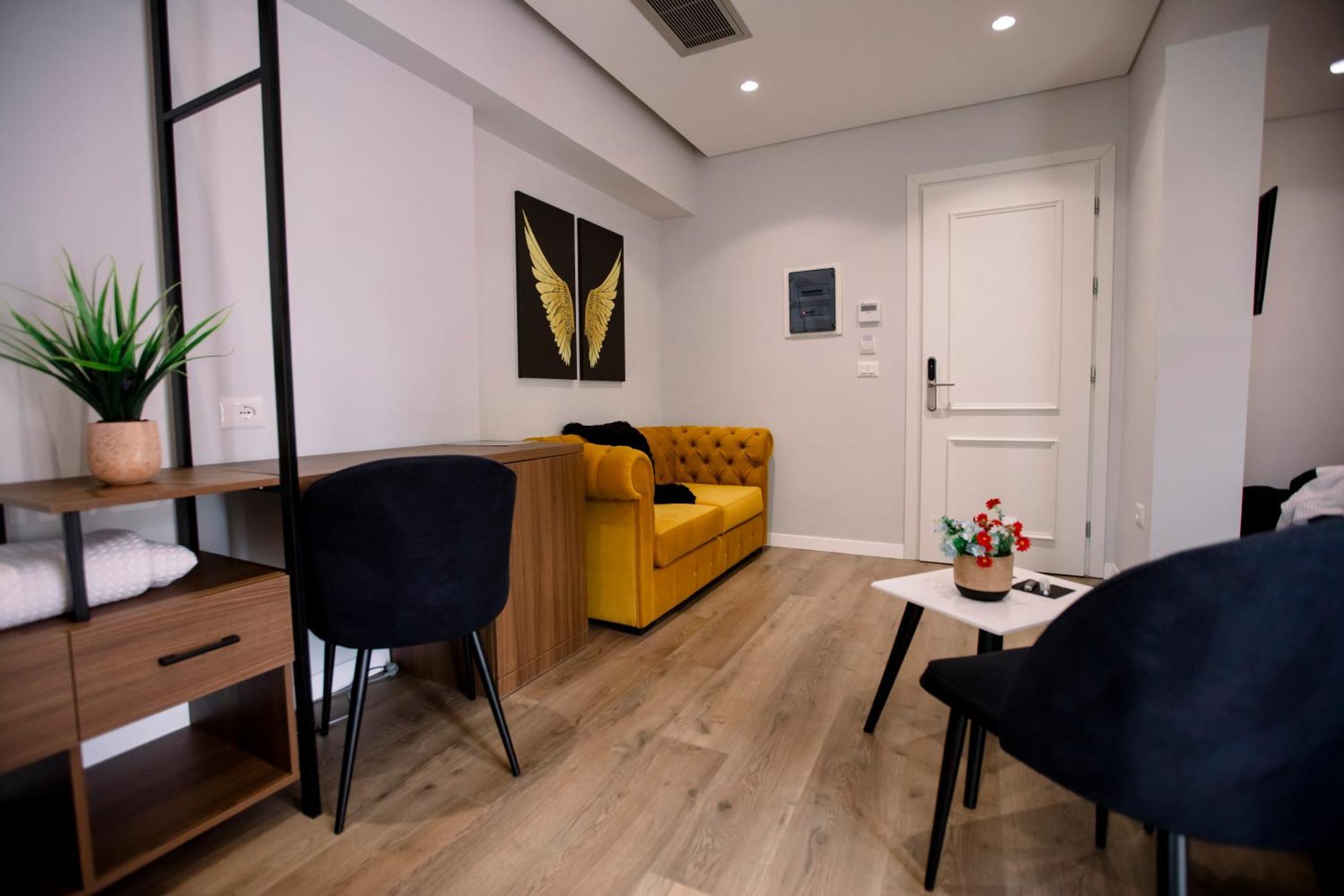 Hotel Olsi Sarandë Esterno foto