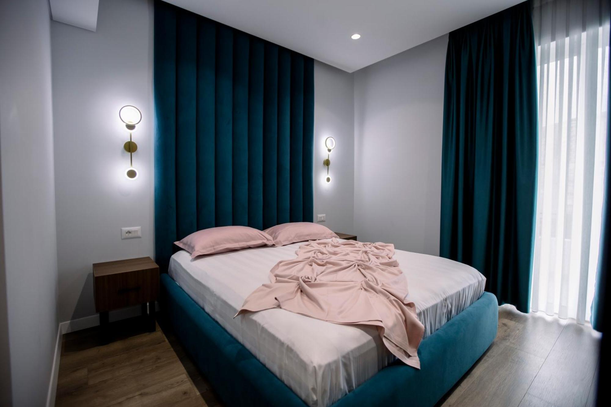Hotel Olsi Sarandë Esterno foto